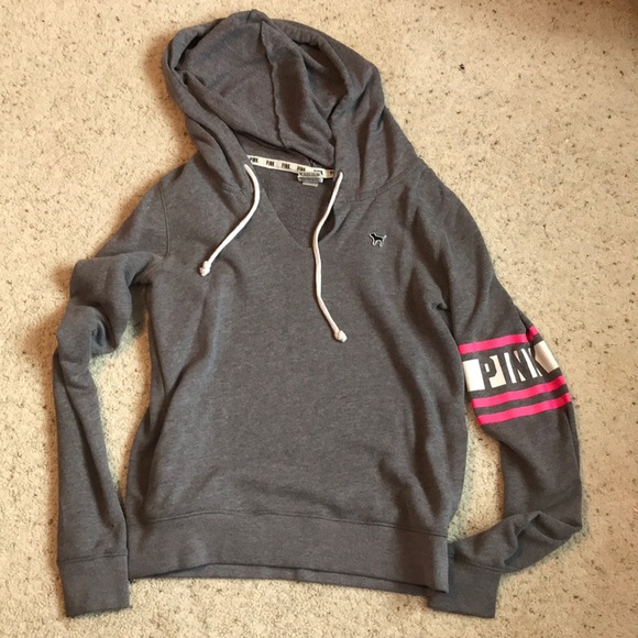 PINK Victoria's Secret Tops - PINK sweatshirt